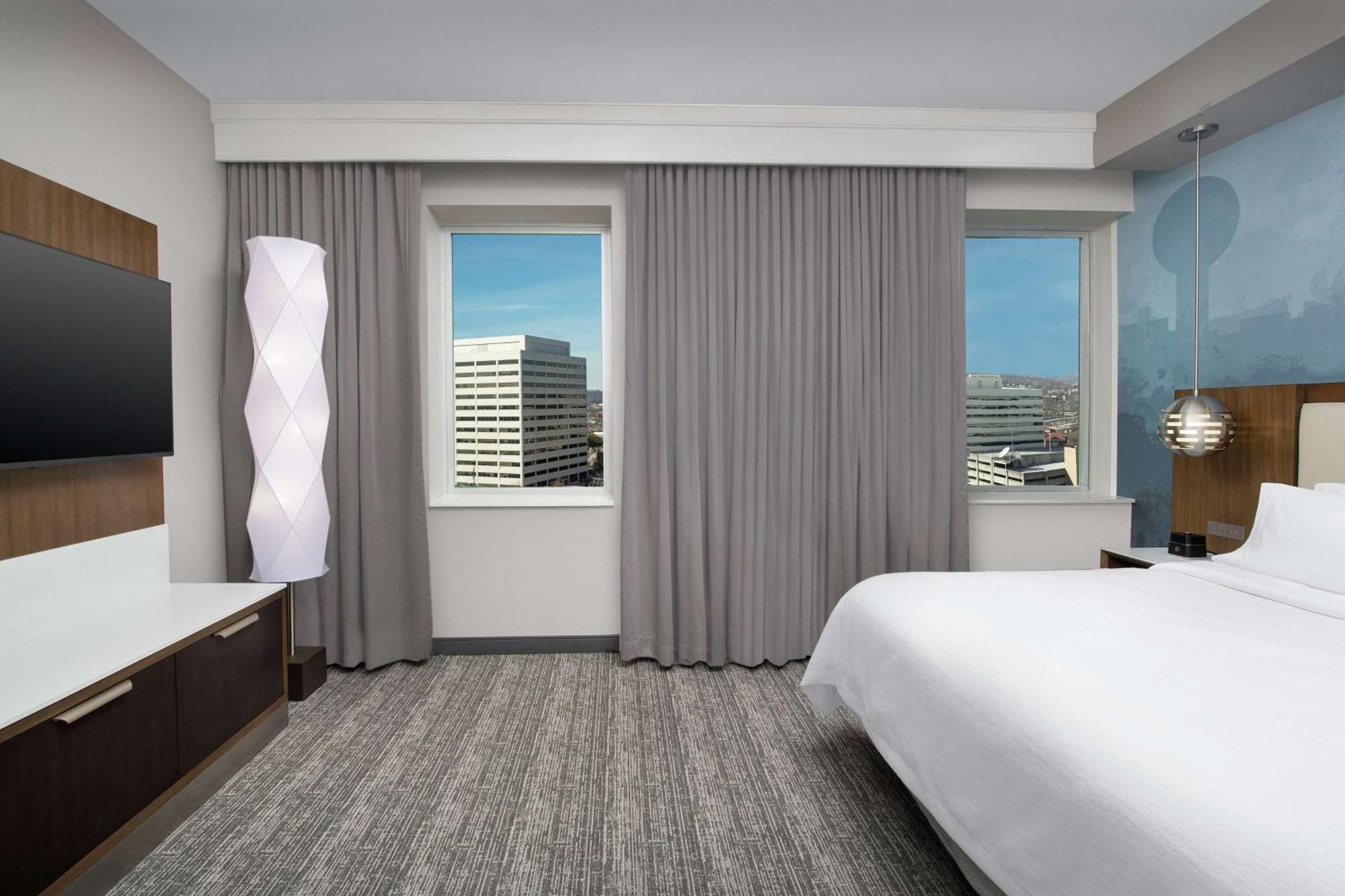 Embassy Suites By Hilton Knoxville Downtown Exteriér fotografie
