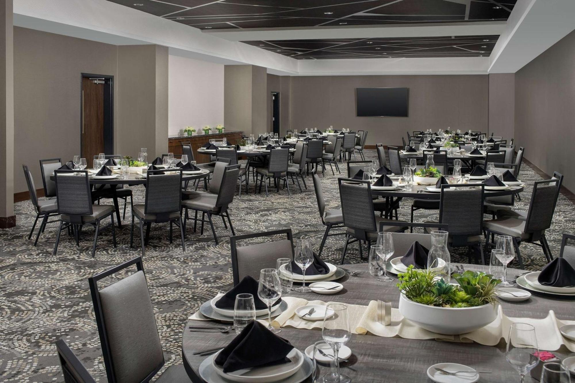 Embassy Suites By Hilton Knoxville Downtown Exteriér fotografie