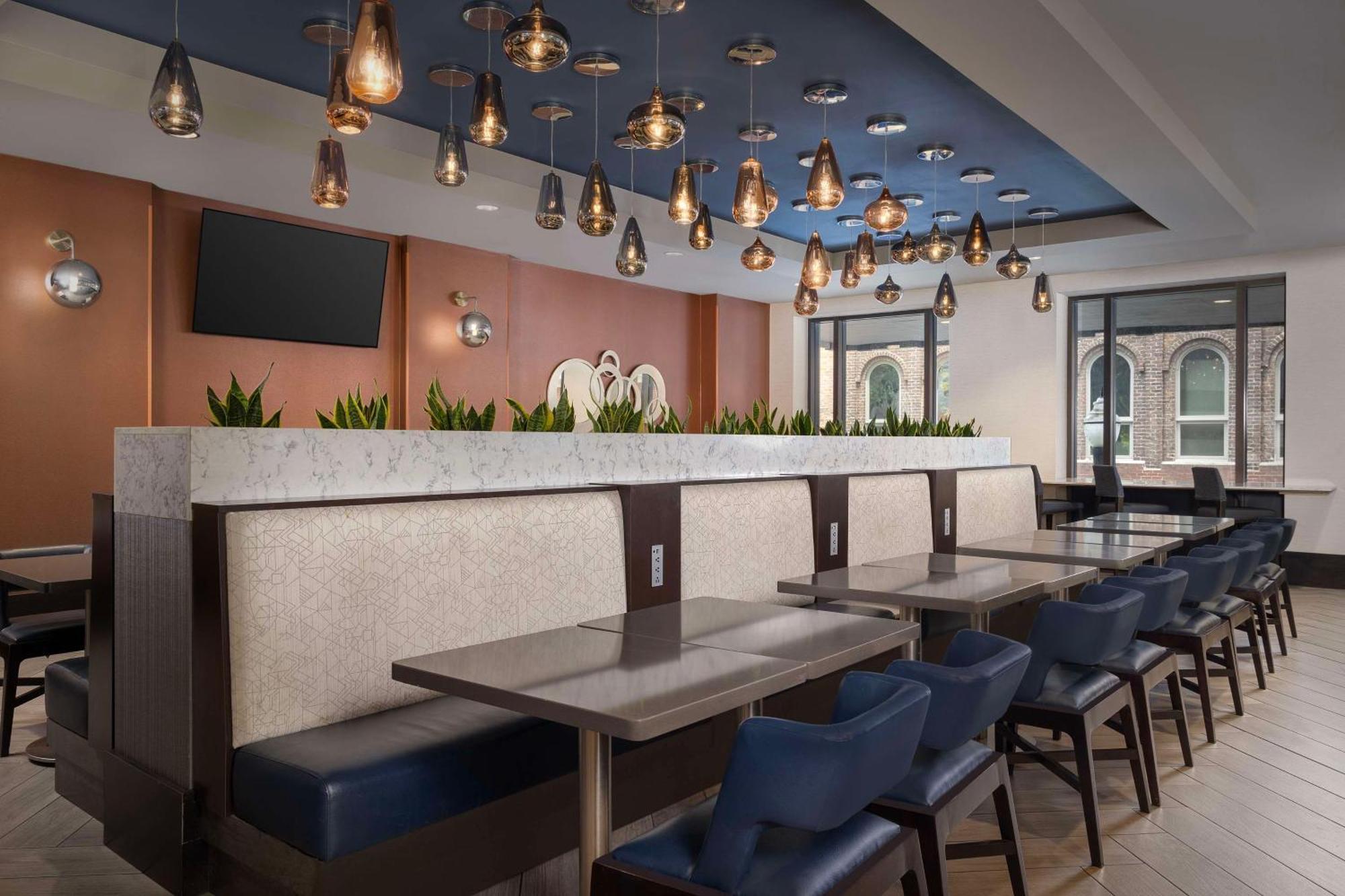 Embassy Suites By Hilton Knoxville Downtown Exteriér fotografie